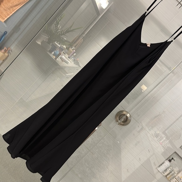 Summer & Rose midi dress - Picture 3 of 5